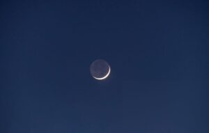 full moon vs new moon meaning